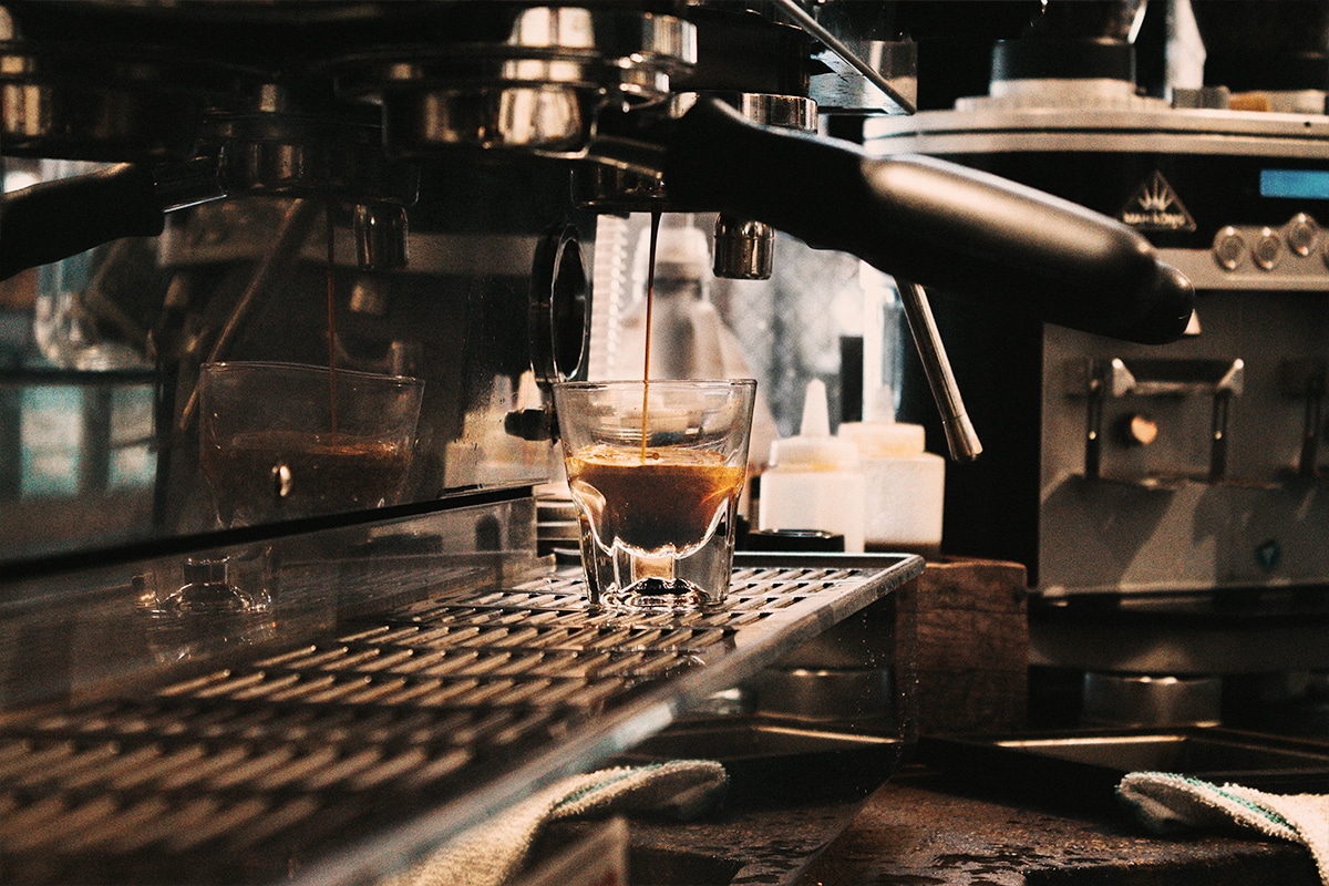 koffiemachine-lekt-water