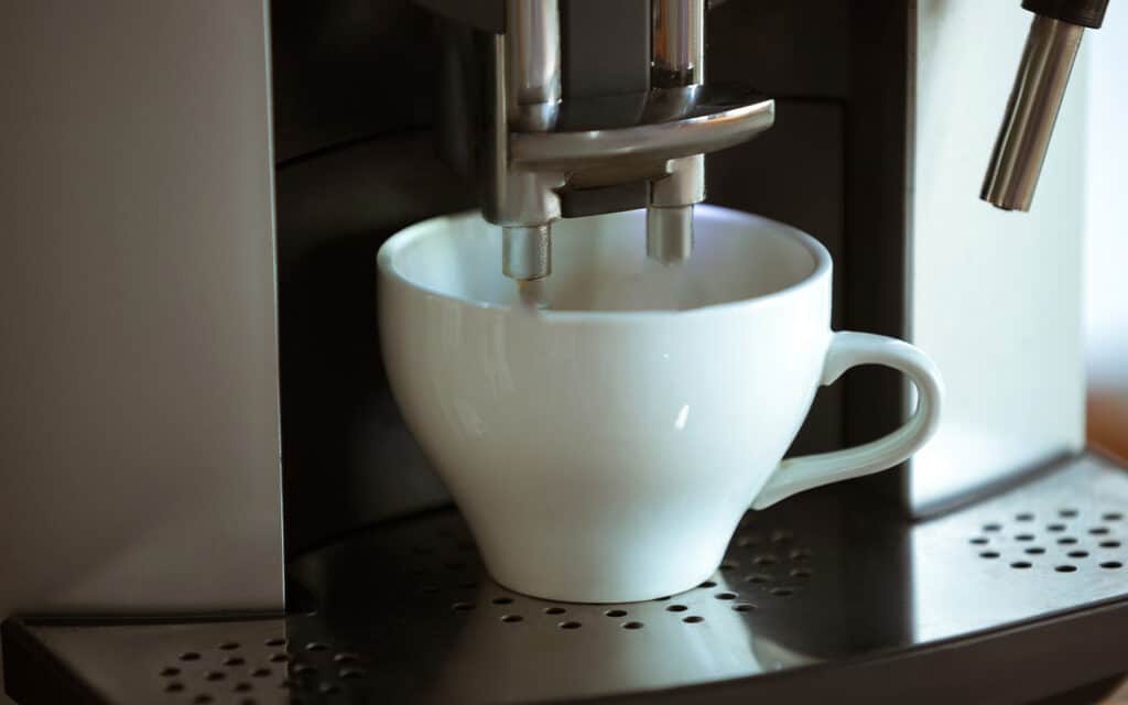 Uitloop koffiemachine verstopt